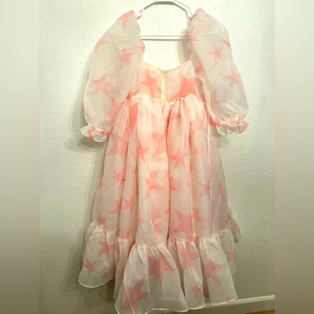 Selkie powdered star French puff dress